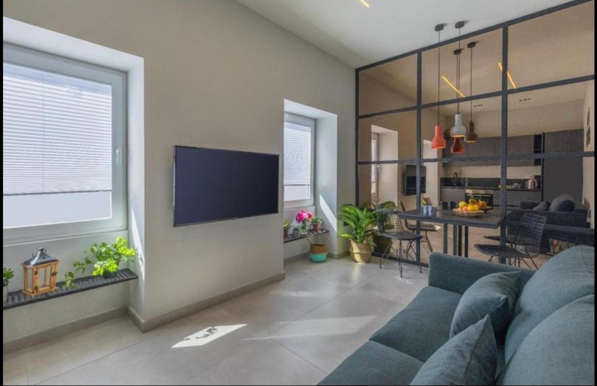 New - Designer Finished 1 Bedroom Apartment A 5 Minutes Ferry Away From Valletta Mosta Eksteriør billede